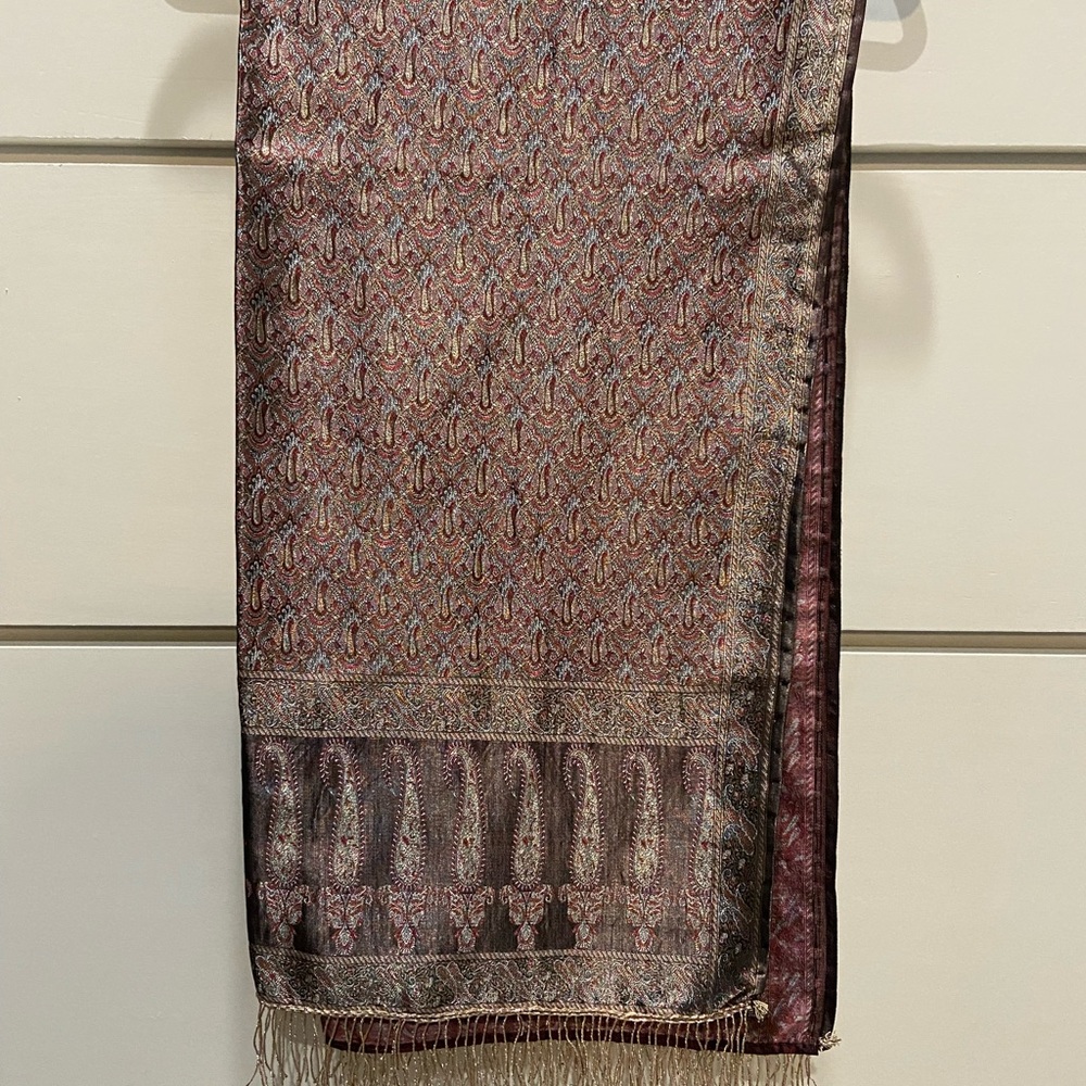 Women’s fancy shawl / wrap
